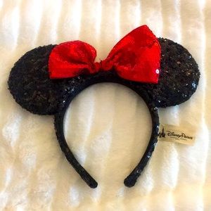 Minnie Mouse Ears- FREE SHIPPING!